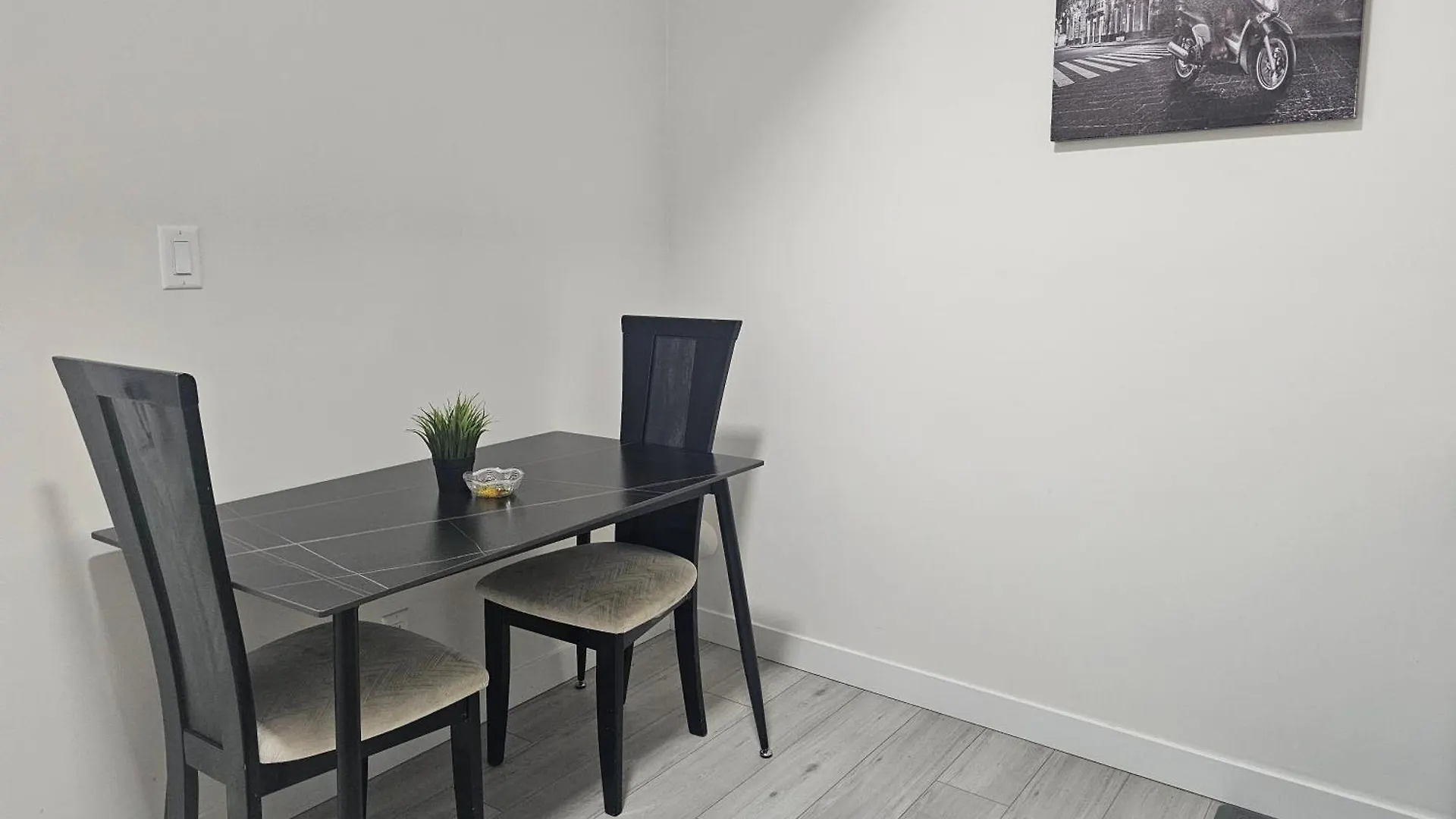 Holiday home New Built House, Stay In Style Guest Suite, 2Bedroom, 2Bed, 2Bath Edmonton