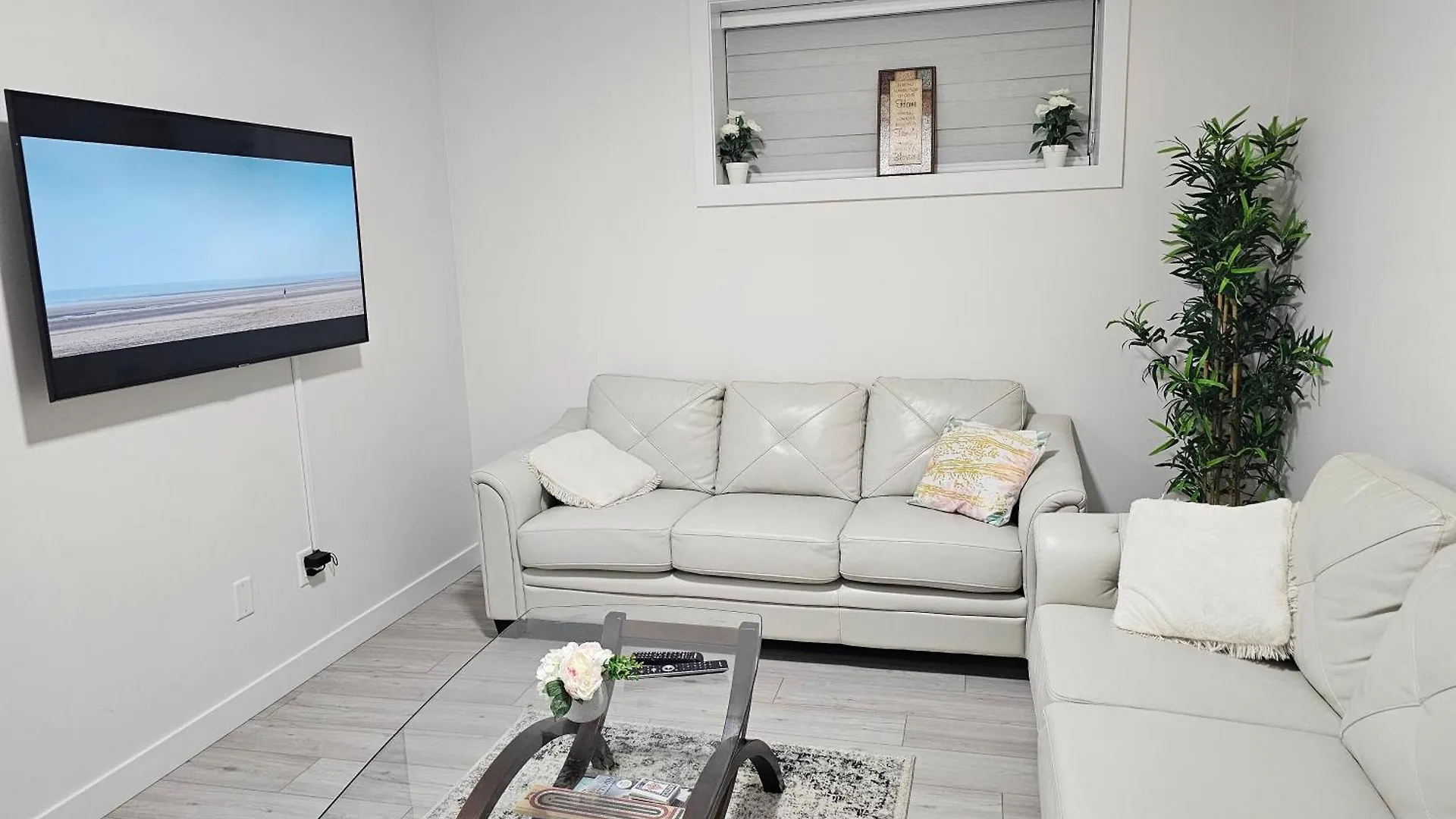 New Built House, Stay In Style Guest Suite, 2Bedroom, 2Bed, 2Bath Edmonton